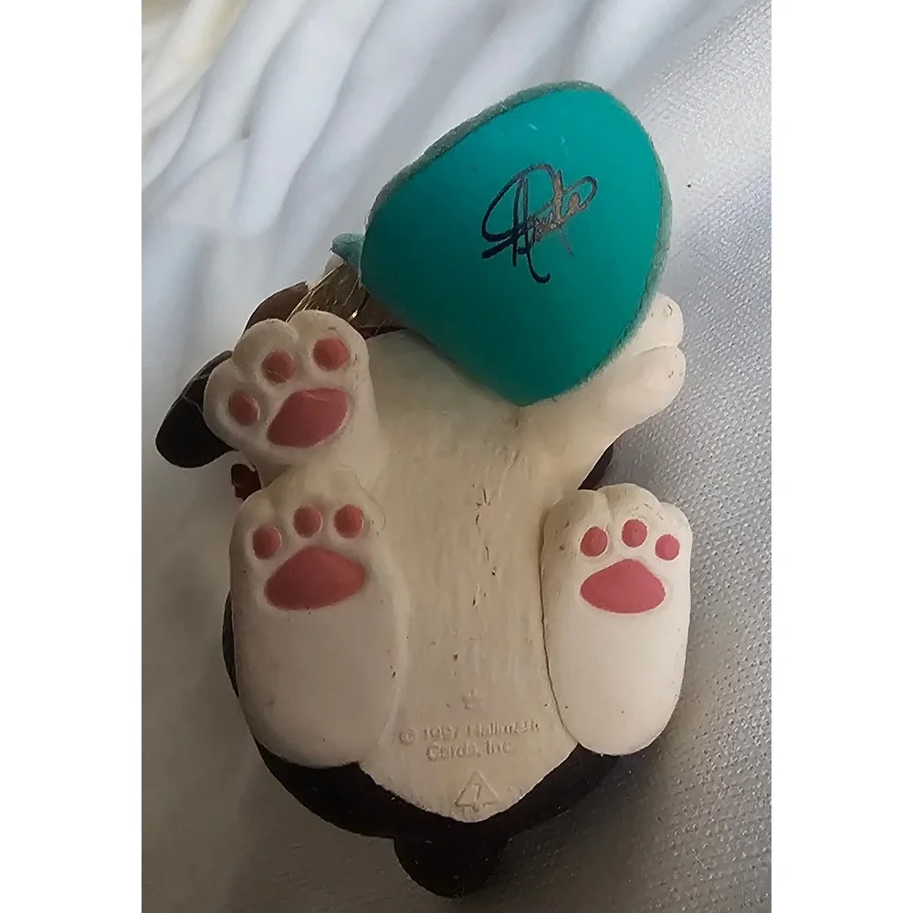 Vintage 1997 Hallmark Keepsake Puppy Love Beagle Dog Christmas Ornament Stocking